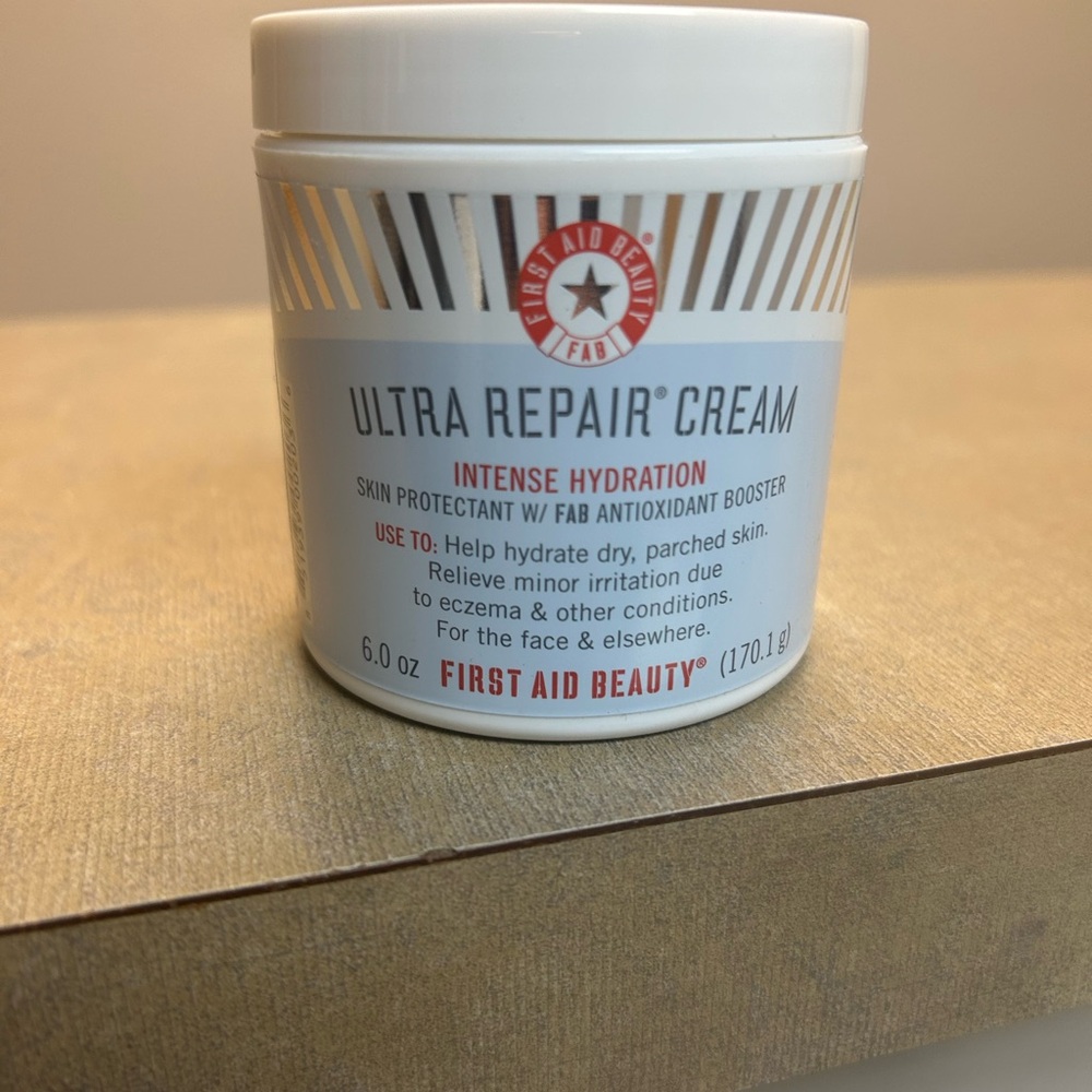 First Aid Beauty Ultra Repair Cream Intense Hydration 6oz Container
